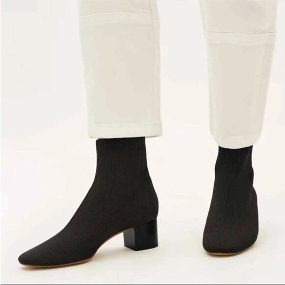 EVERLANE The Ankle Glove Boot in ReKnit Black Pull On Stretch Size 11 NEW - Picture 4 of 7